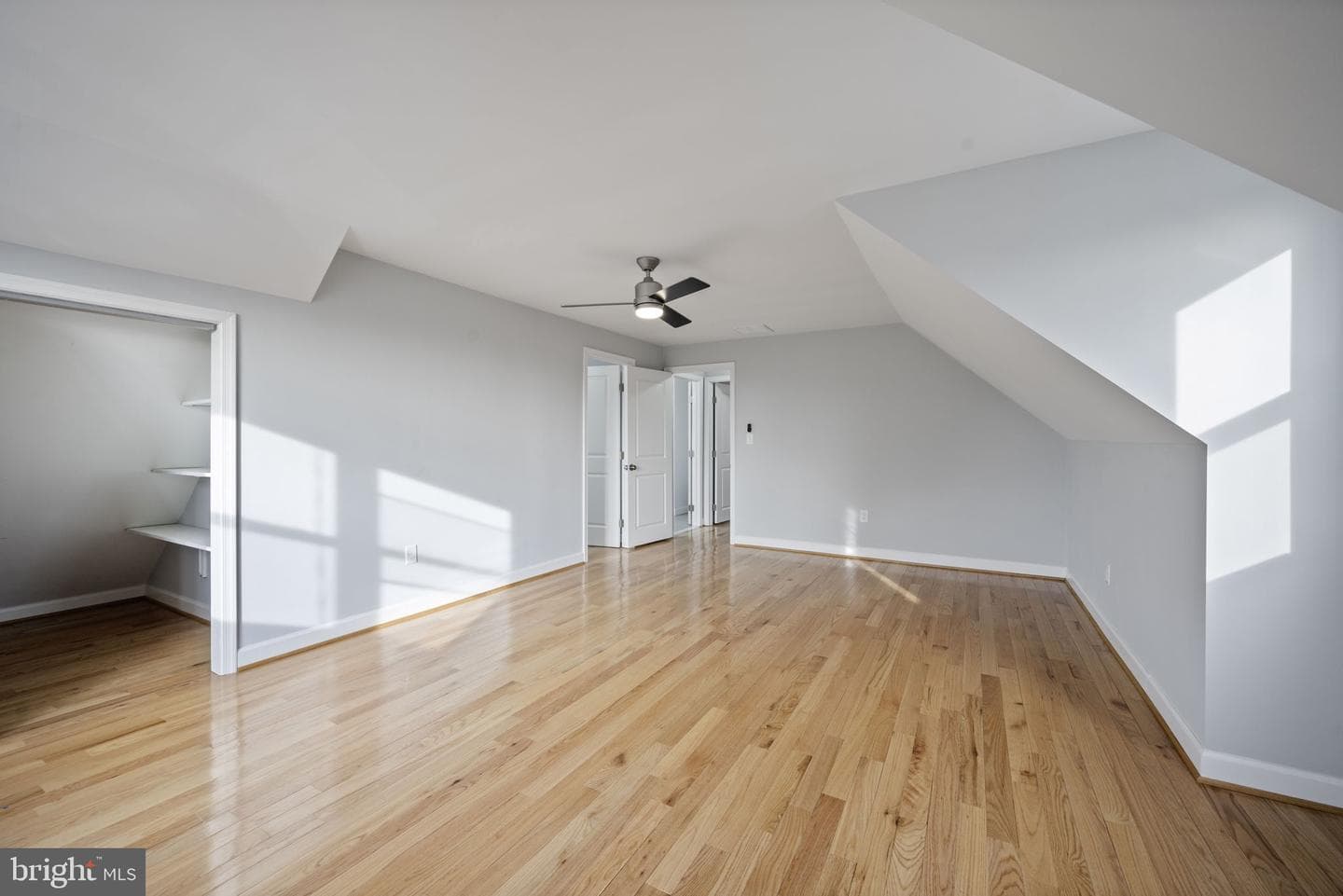 4001 Parkwood Avenue photo 29