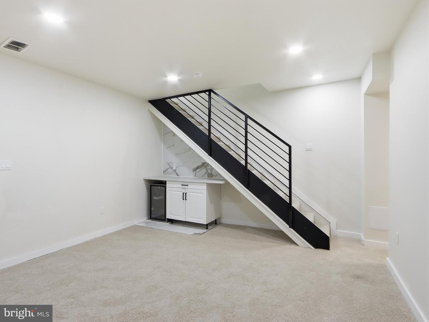 4201 Ivanhoe Avenue photo 16