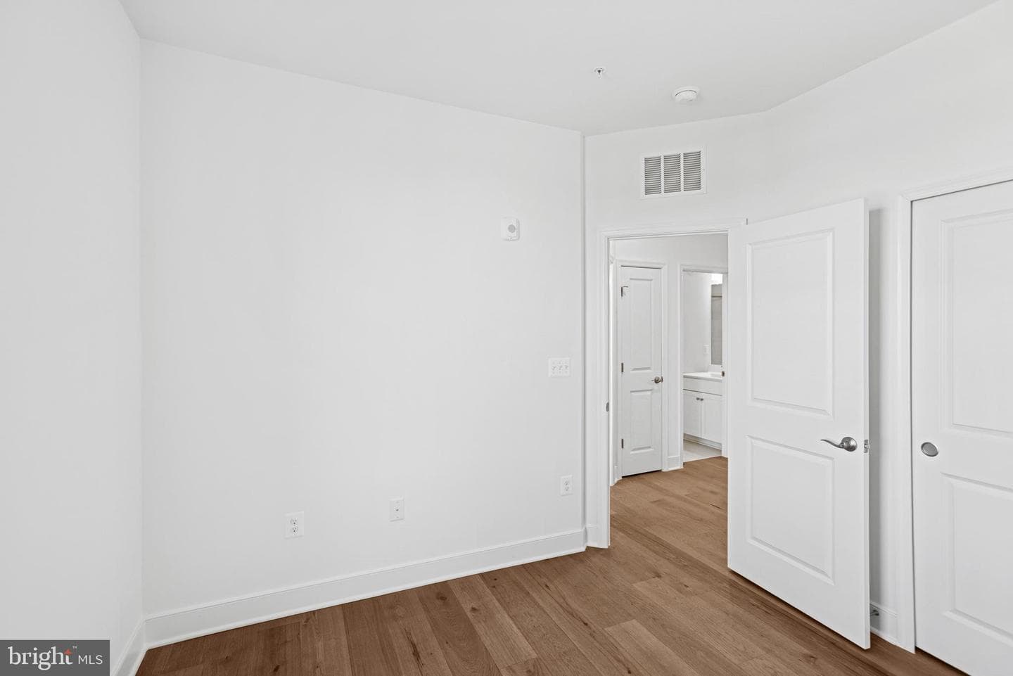 103b E Cromwell Street #lot 2003 photo 20