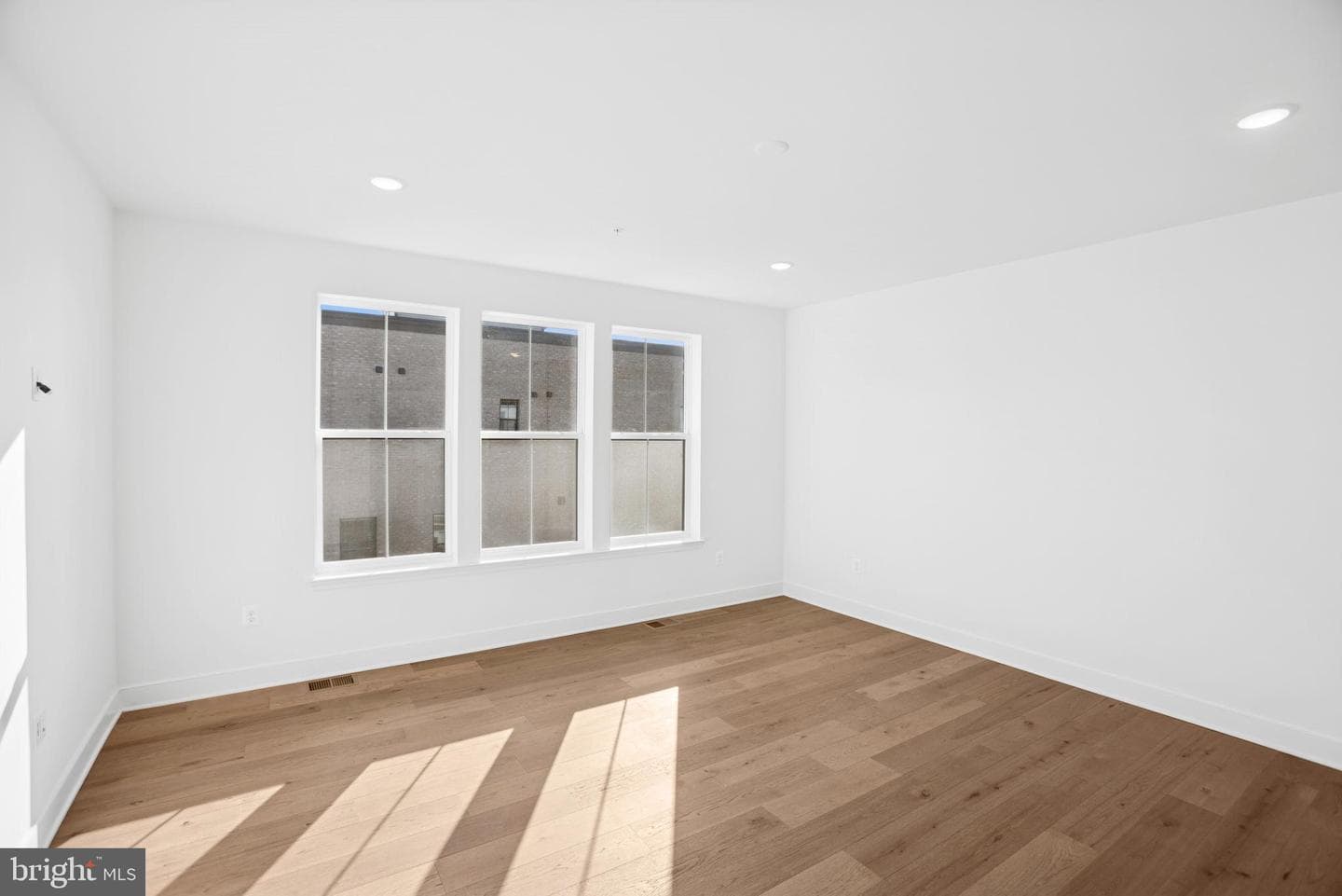 103b E Cromwell Street #lot 2003 photo 27