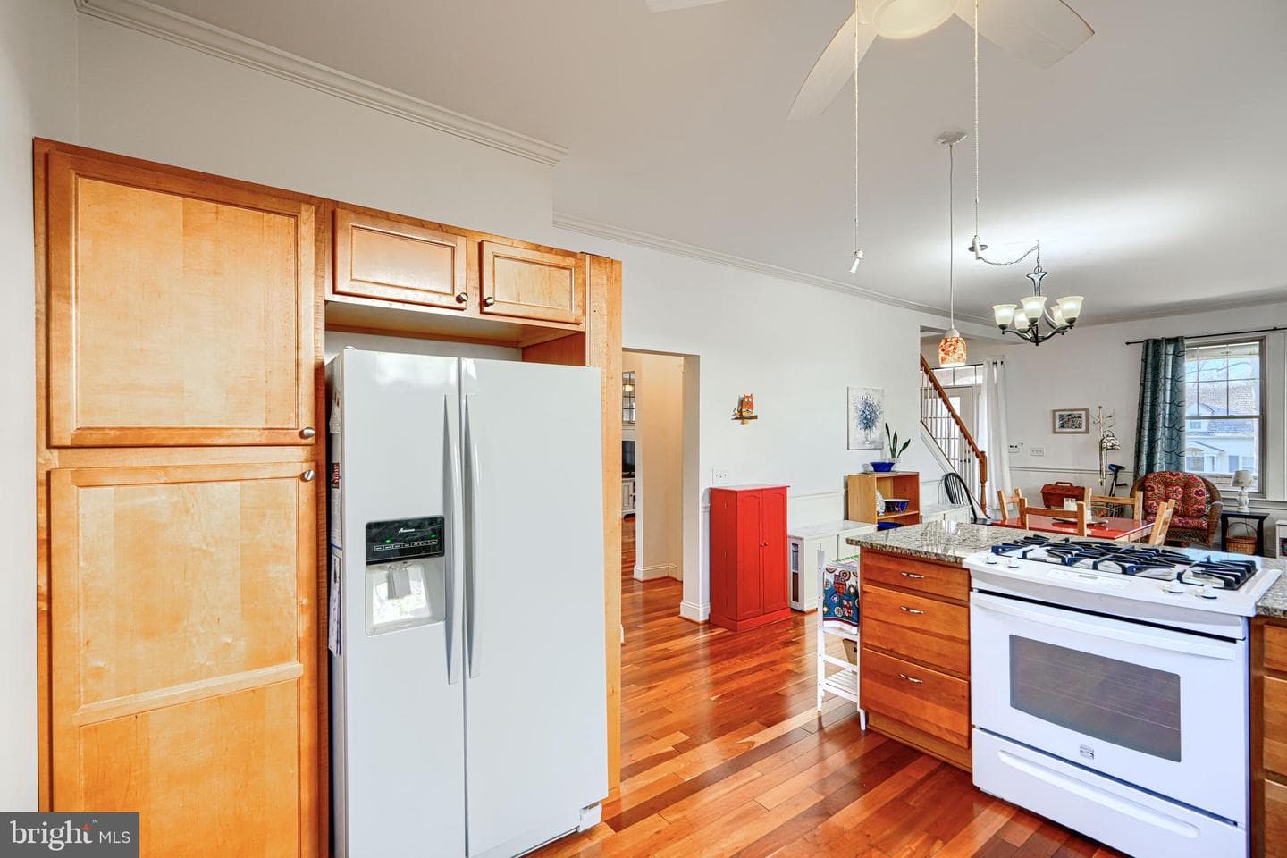 2215 South Road photo 14