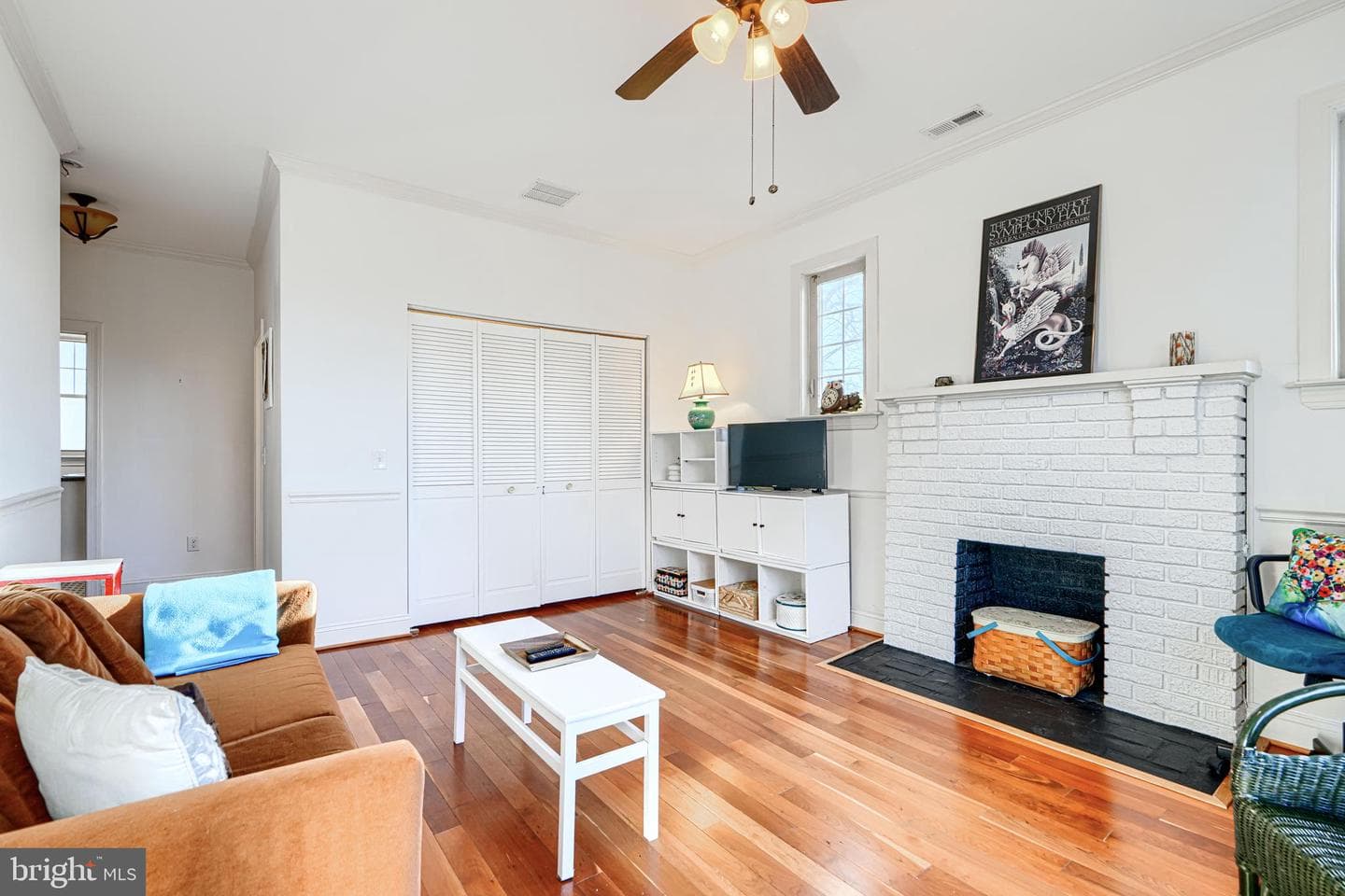 2215 South Road photo 25