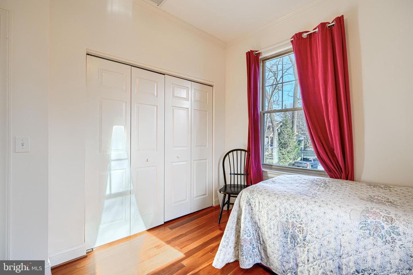 2215 South Road photo 31
