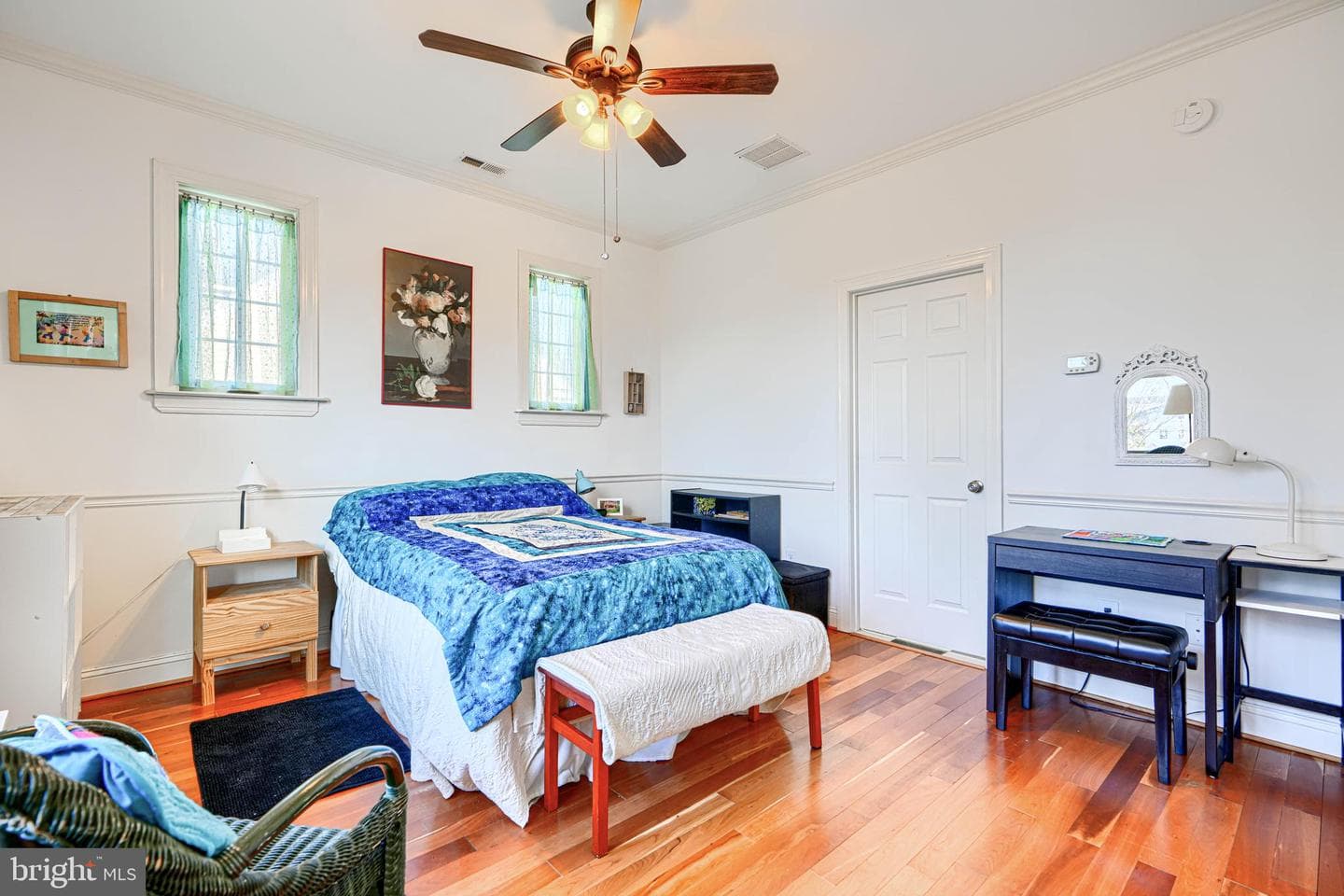 2215 South Road photo 35