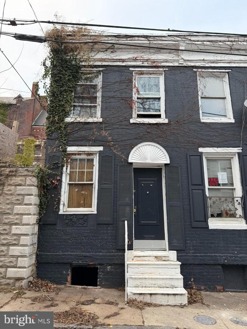 1612 Lemmon Street photo 1