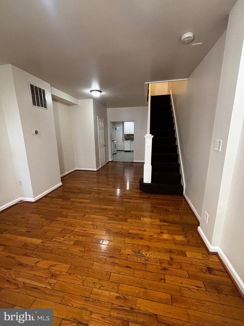 422 S Smallwood Street photo 7