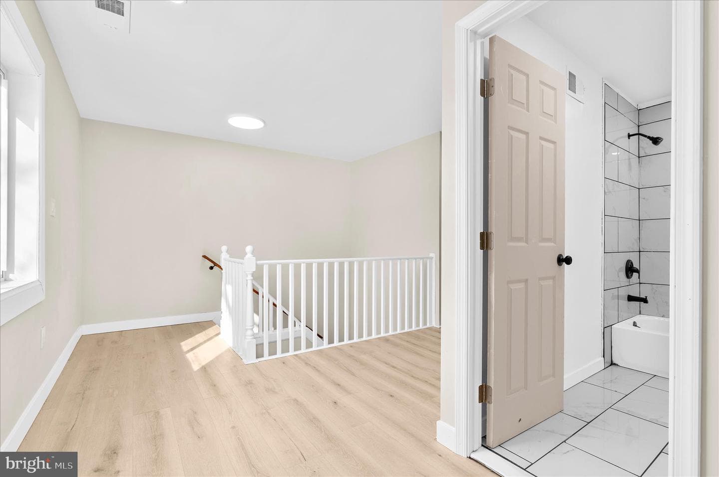 814 Jack St photo 15