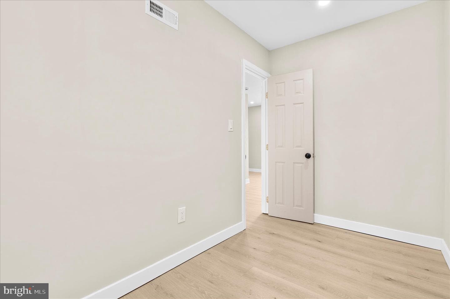814 Jack St photo 21