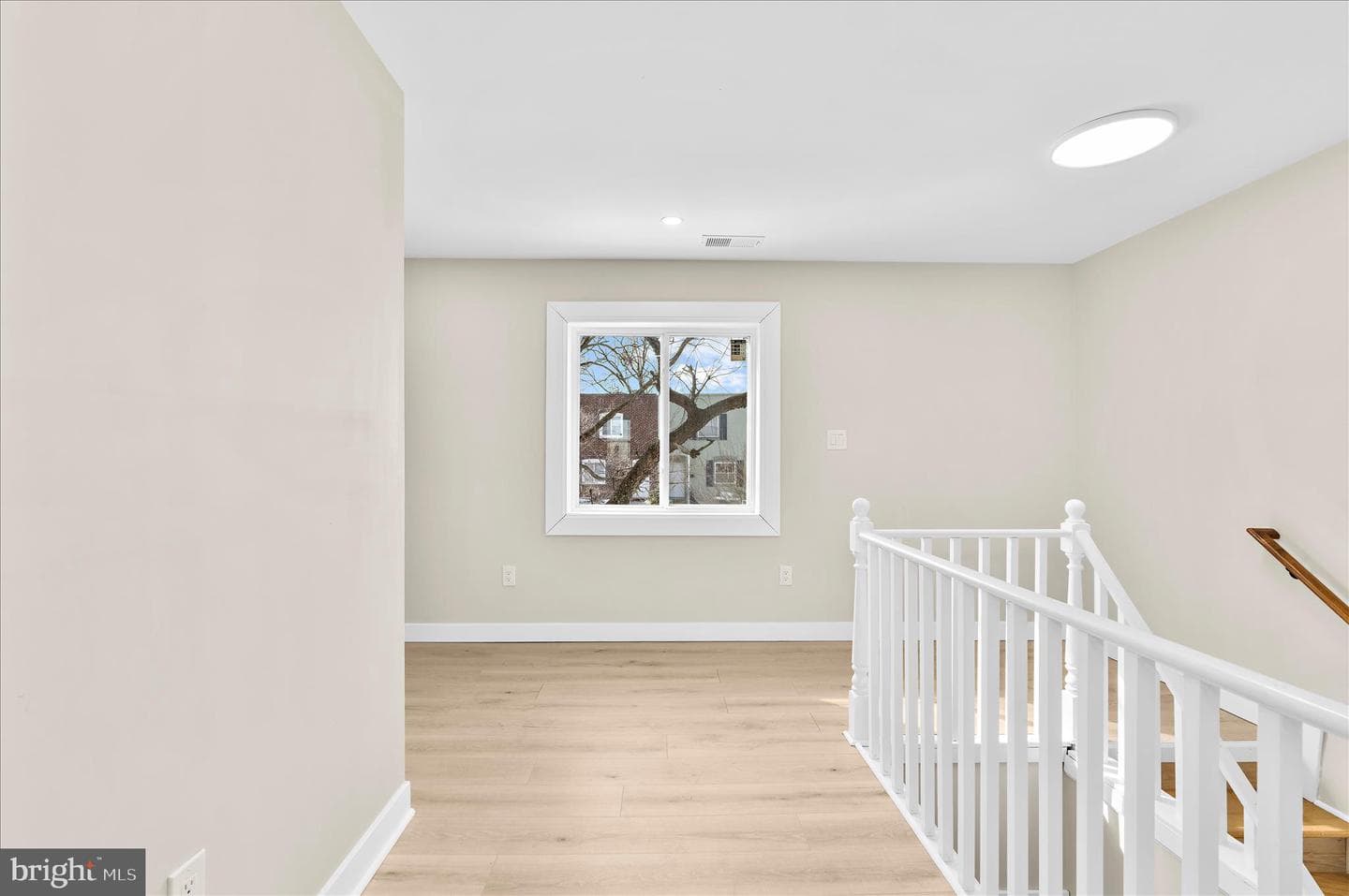 814 Jack St photo 26