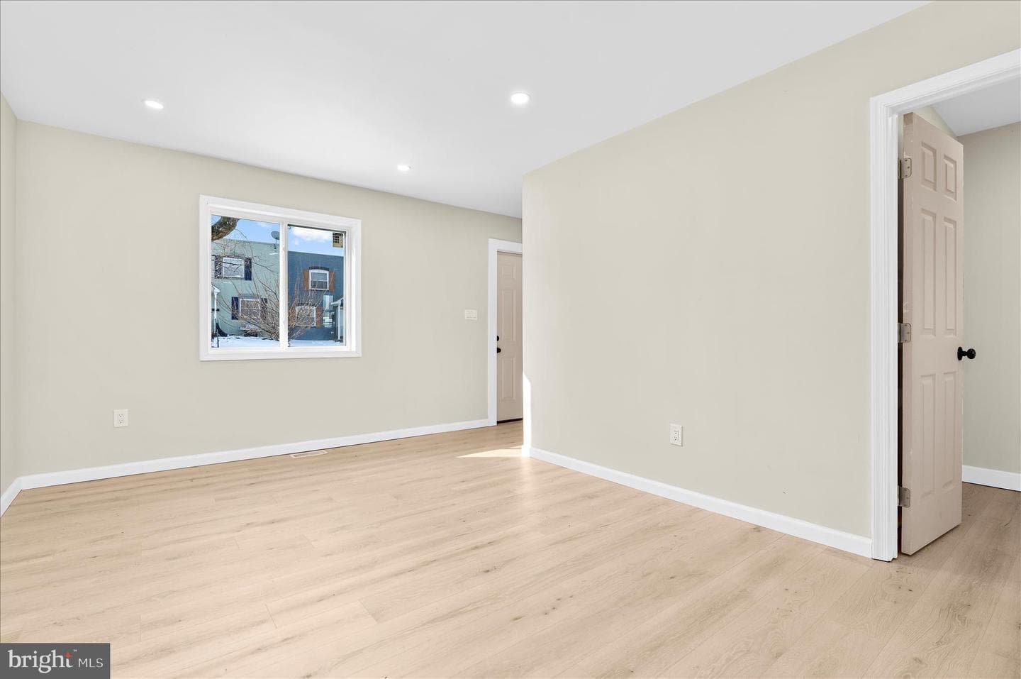 814 Jack St photo 6