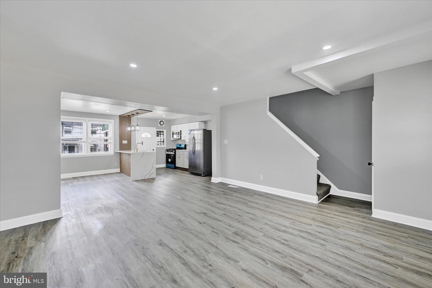 5404 Crismer Avenue photo 8