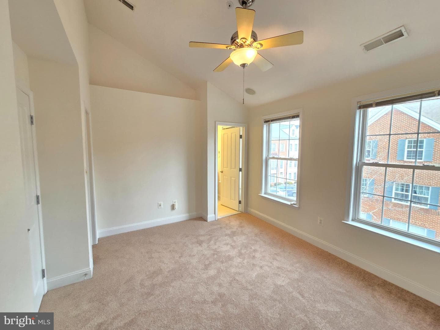 876 Ryan Street photo 19