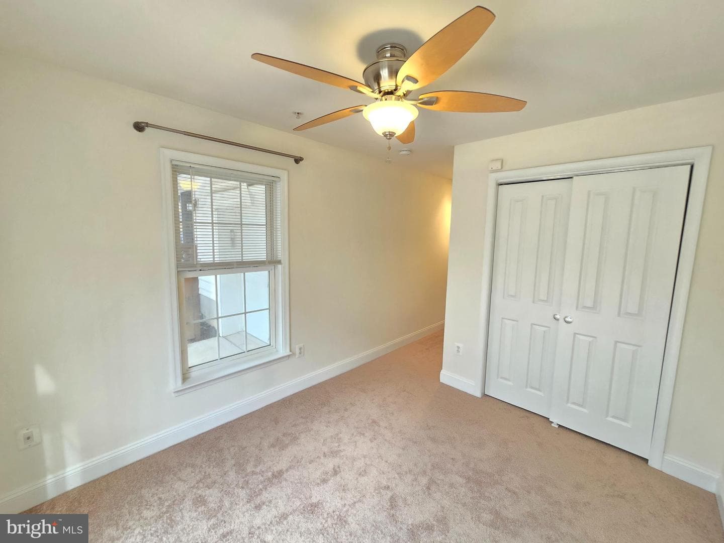 876 Ryan Street photo 37