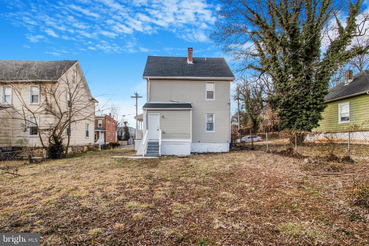 5327 Hamlin Ave photo 43