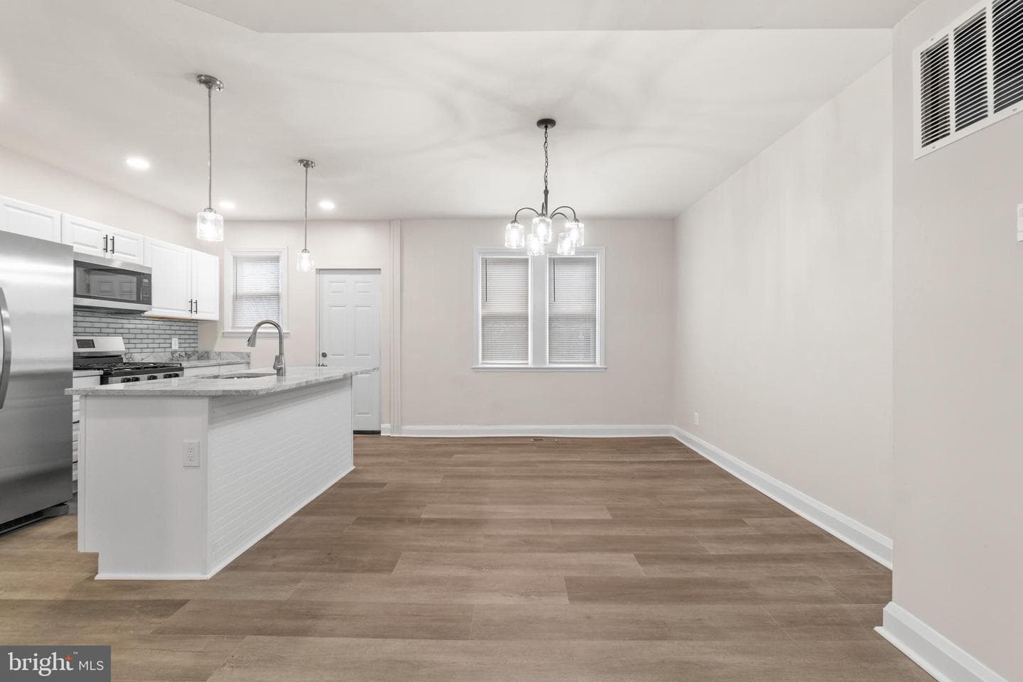 2529 Boarman Avenue photo 6