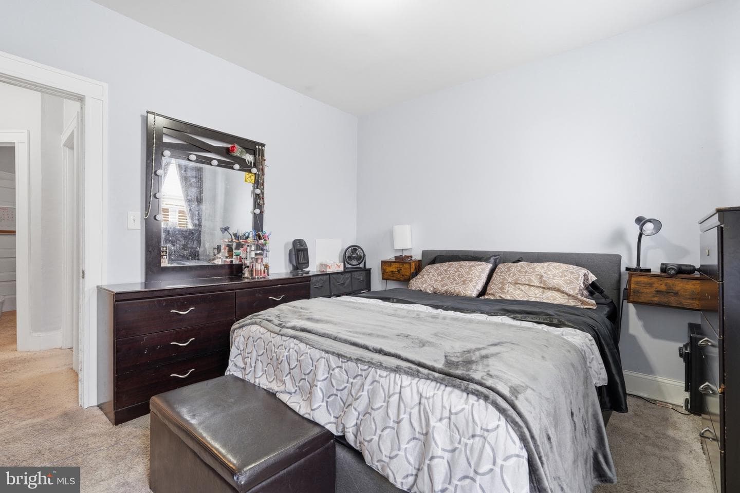 2854 Lake Avenue photo 16