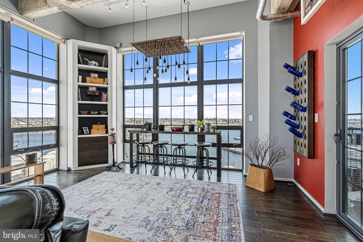 1200 Steuart Street #1711 photo 5