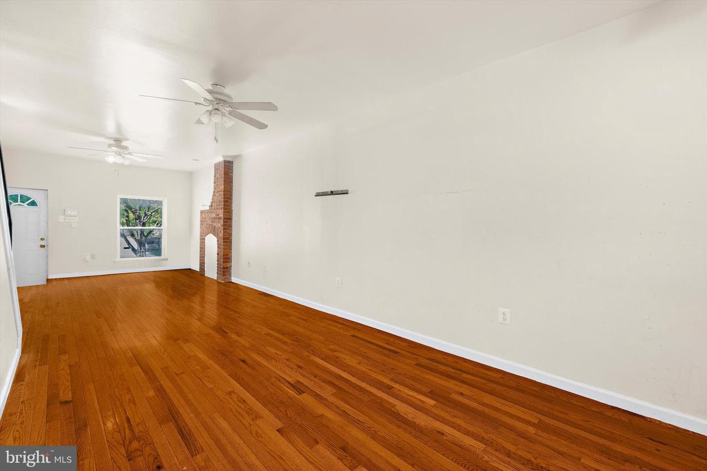 1407 Mchenry Street photo 9