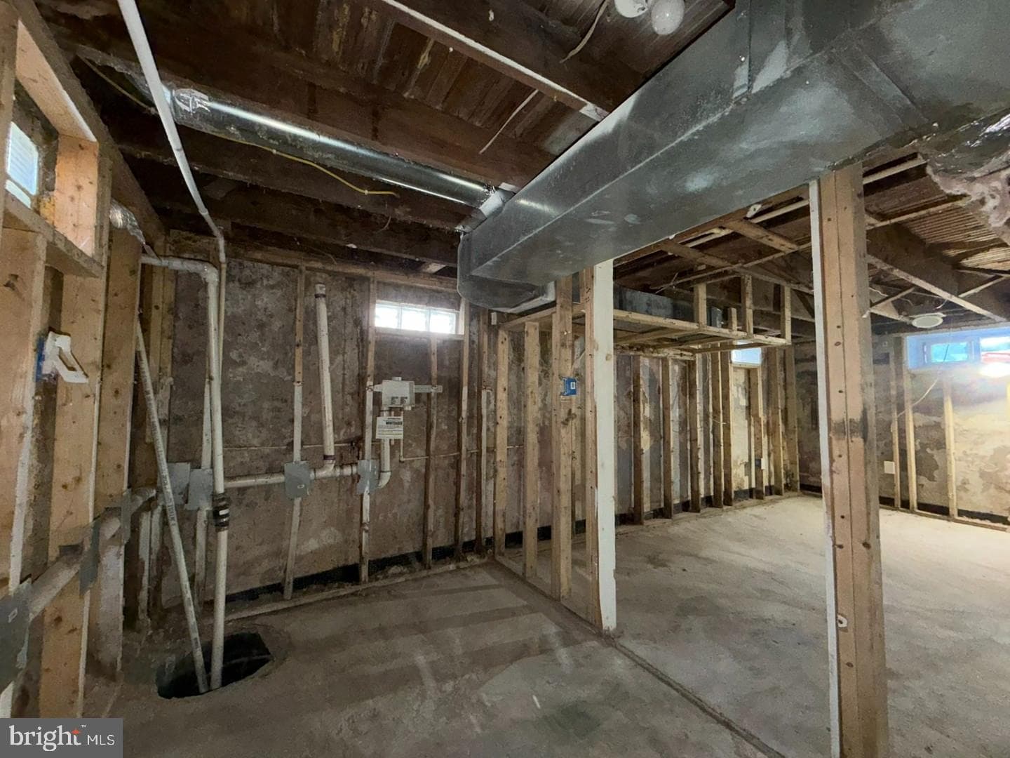 3830 Brooklyn Avenue photo 39