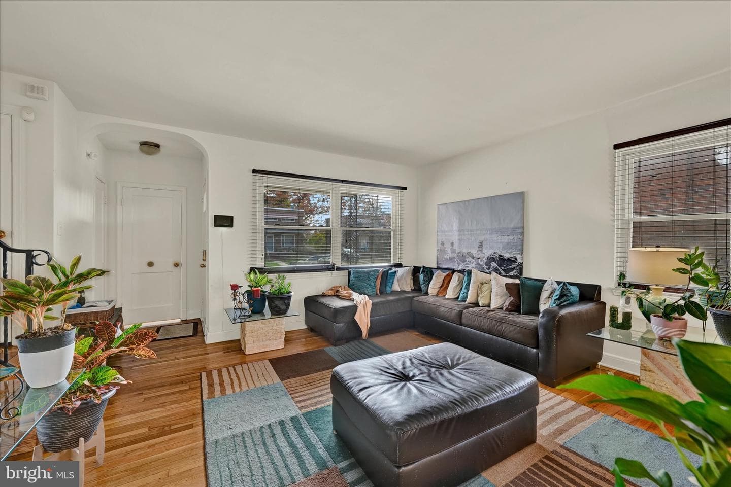 3922 Mortimer Avenue photo 3