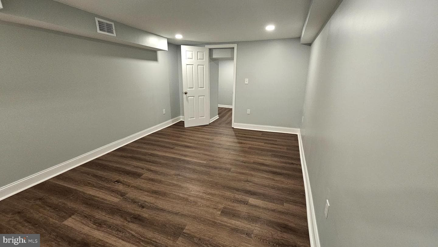 2805 Erdman photo 21