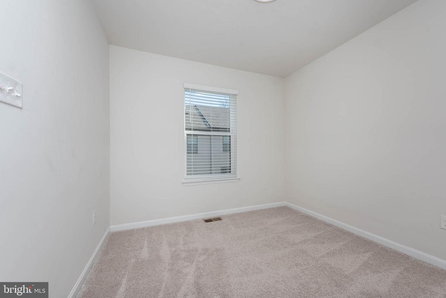 4318 Laplata Avenue photo 17