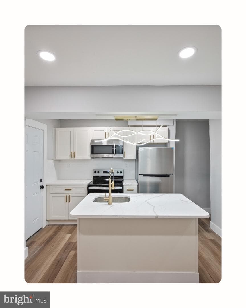 2119 Ashburton Street photo 3