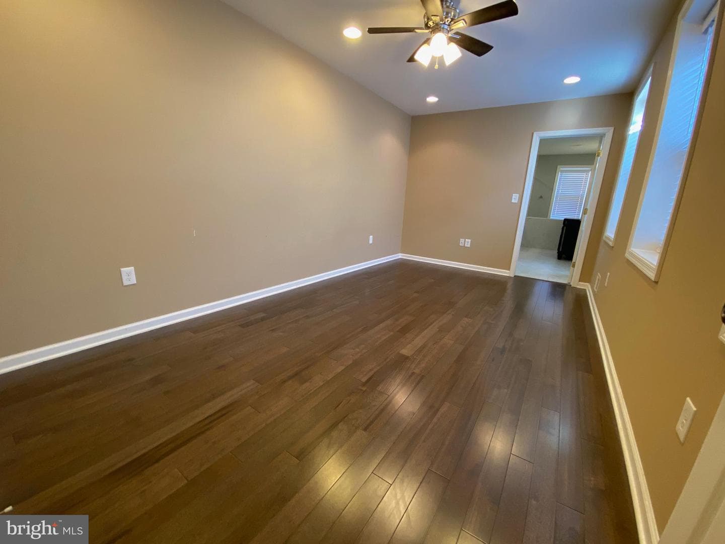 513 N Collington Avenue photo 9
