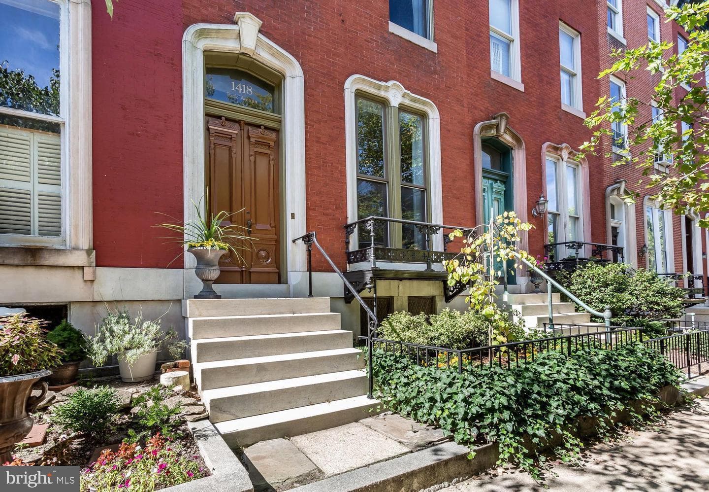 1418 Park photo 1