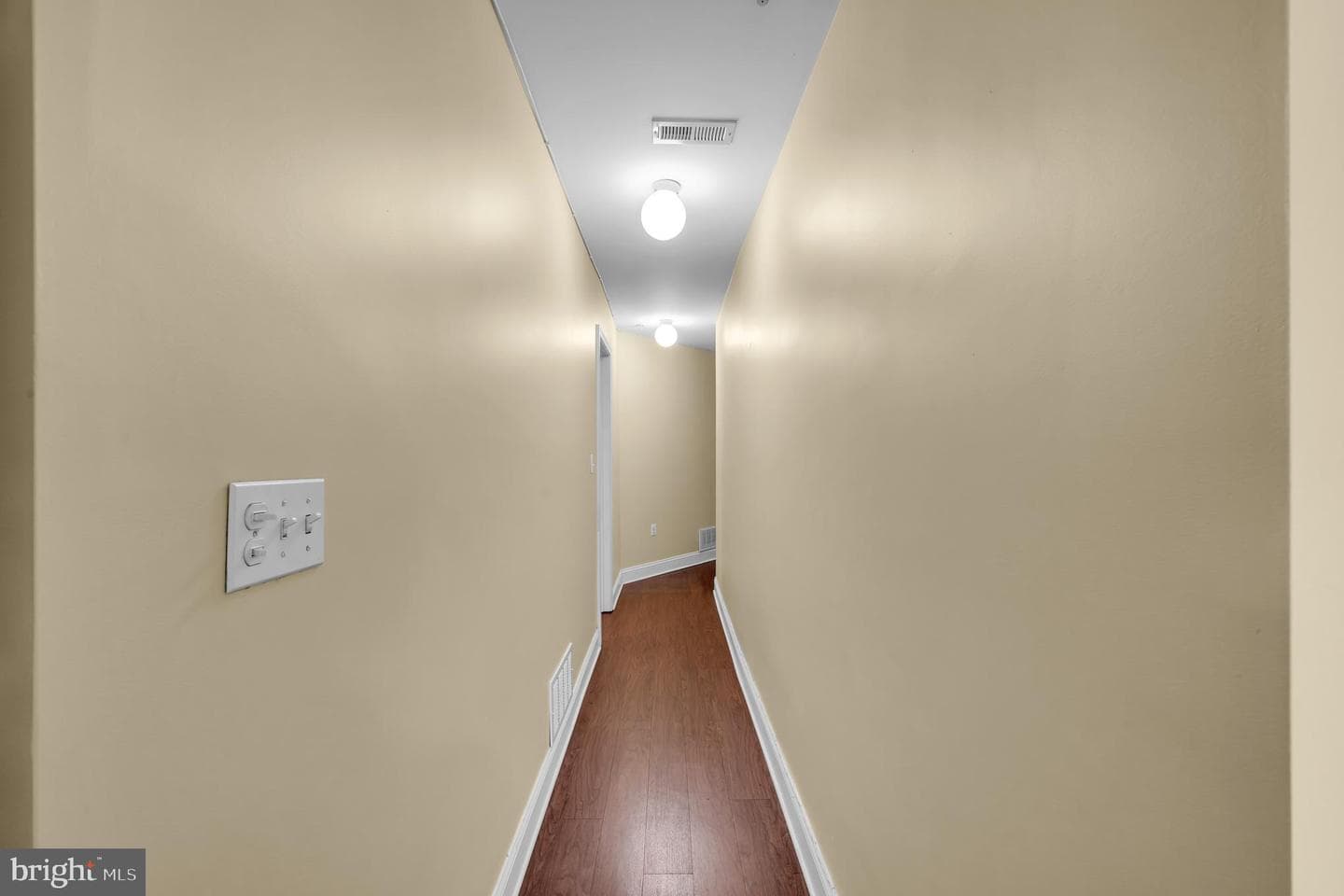 2210 N Charles Street photo 16