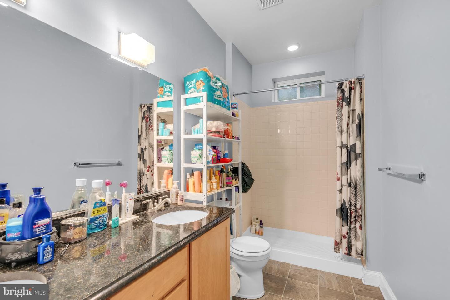 2210 N Charles Street photo 21