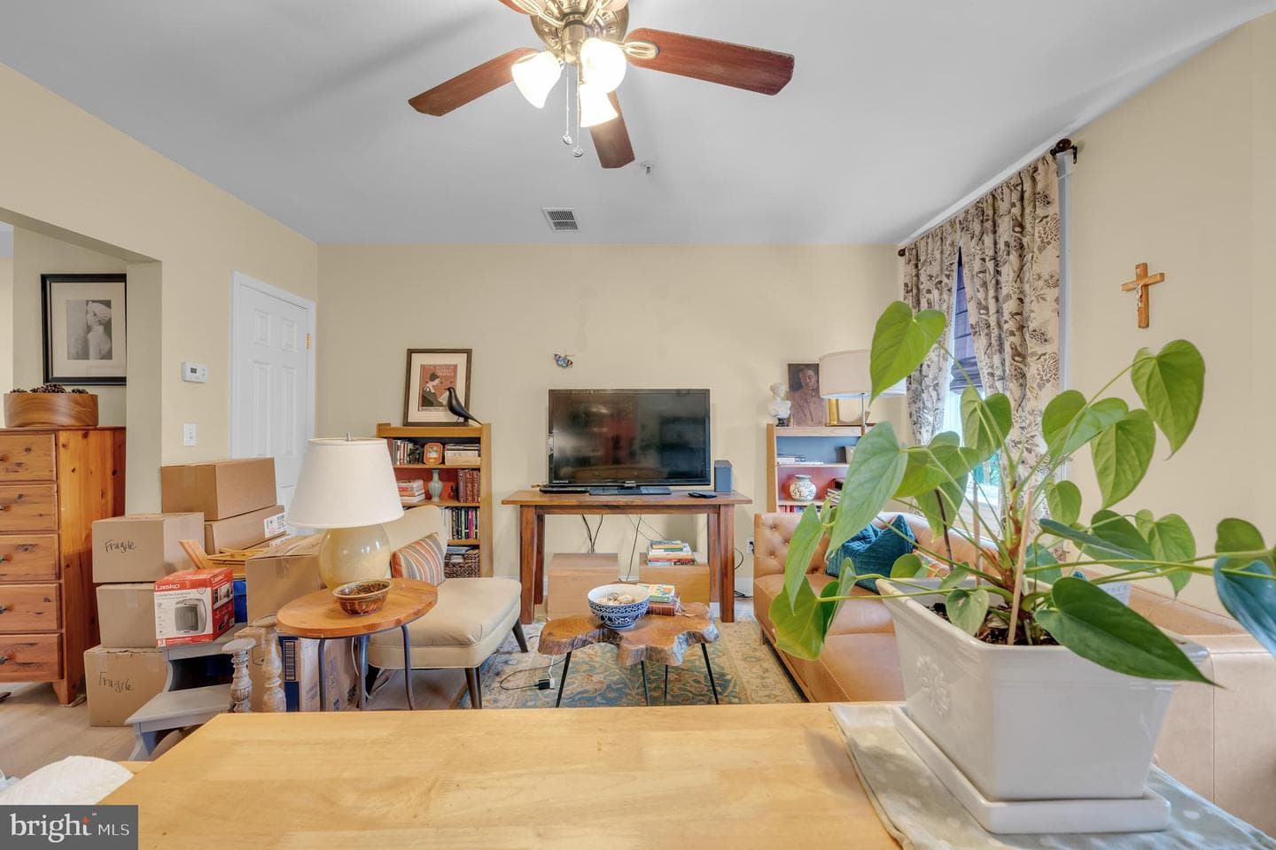 2210 N Charles Street photo 3