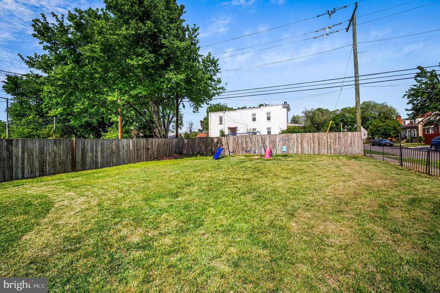 1613 Dundalk Avenue photo 31