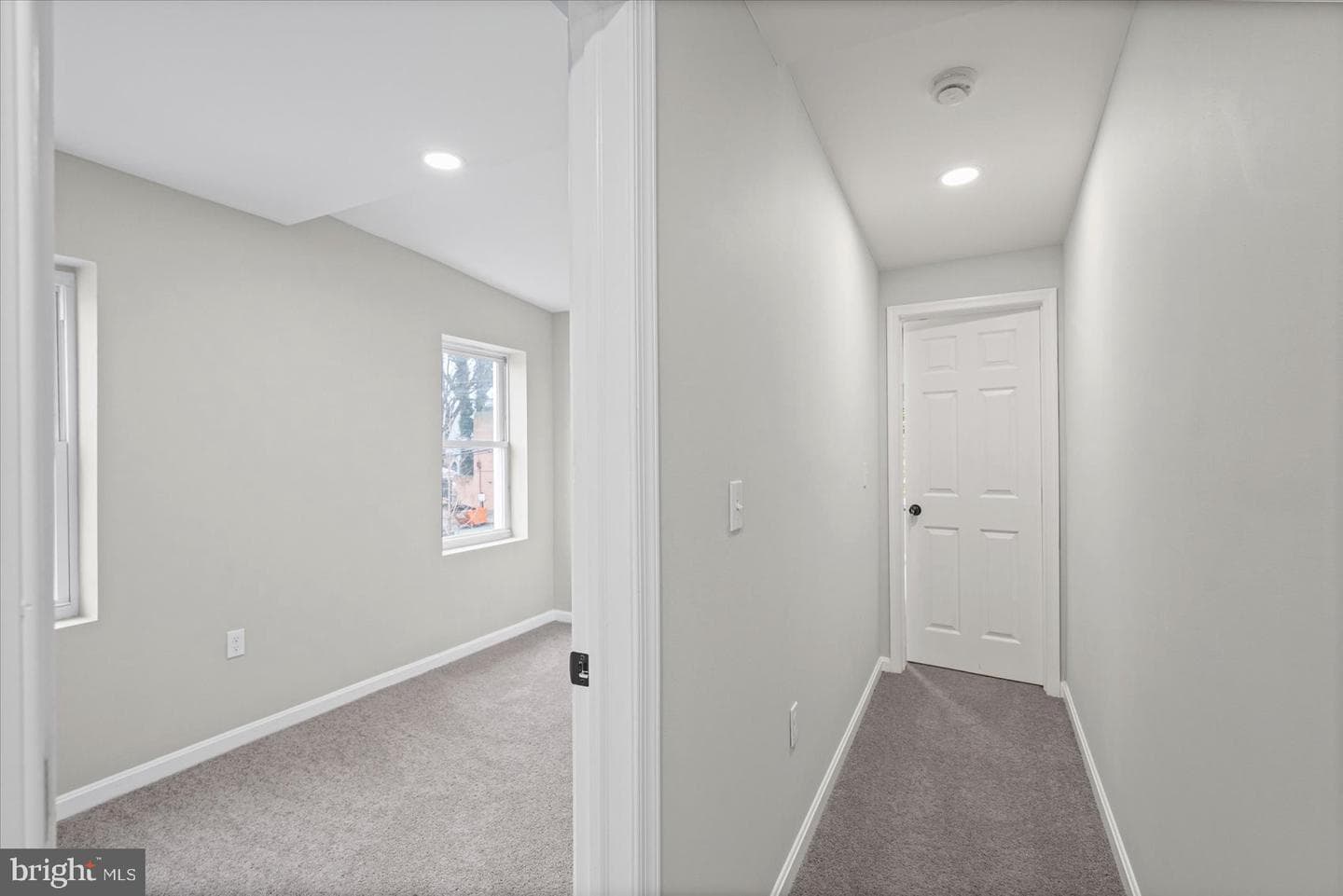178 S Collins Avenue photo 27