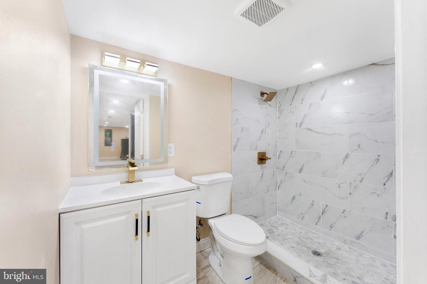3802 Old Frederick Road photo 16