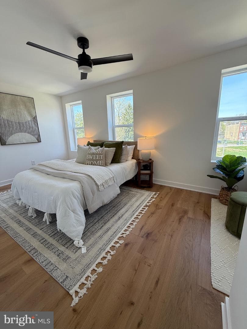 3435 Dupont Avenue photo 52