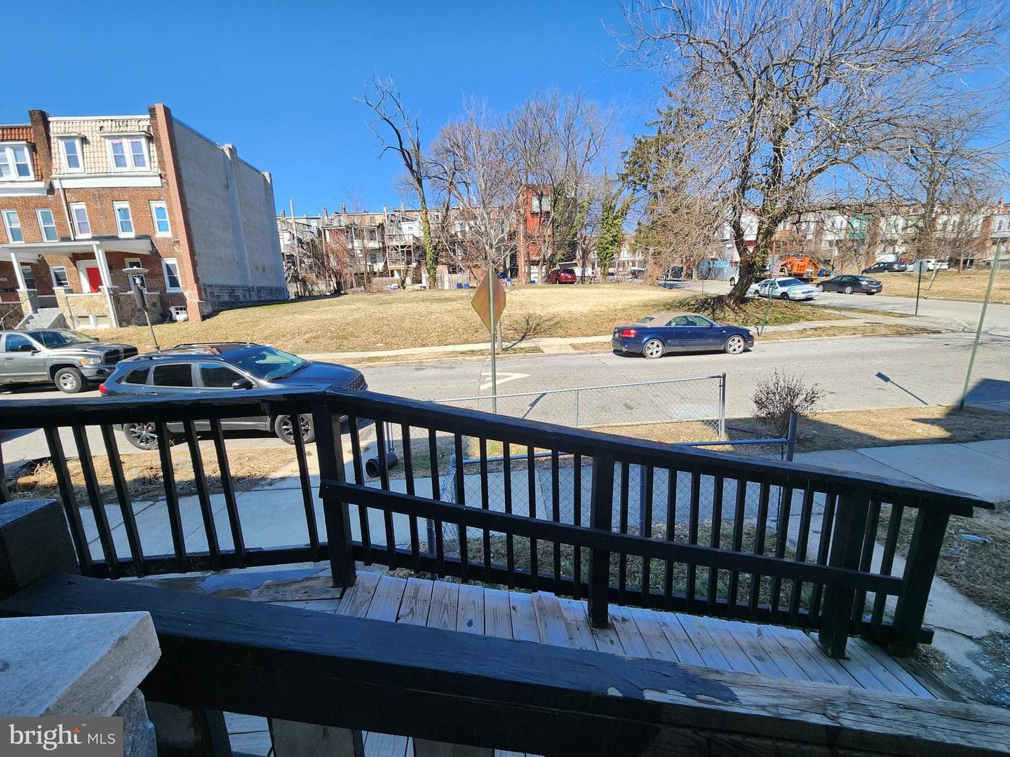 2217 Bryant Avenue photo 2