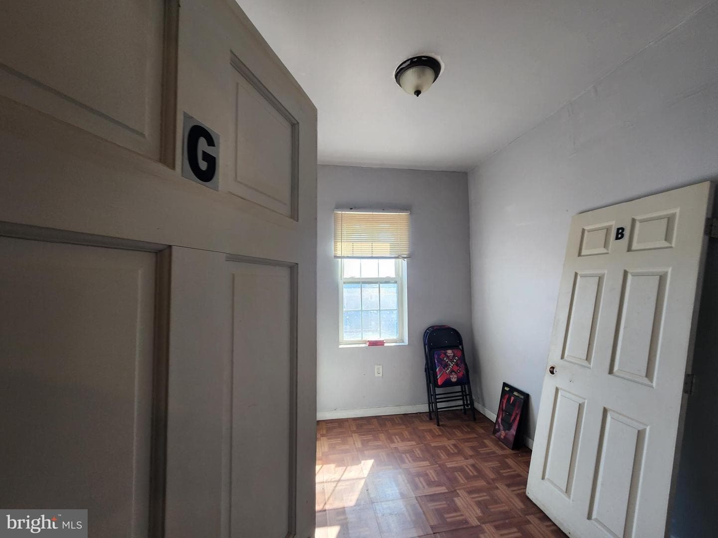 2217 Bryant Avenue photo 23