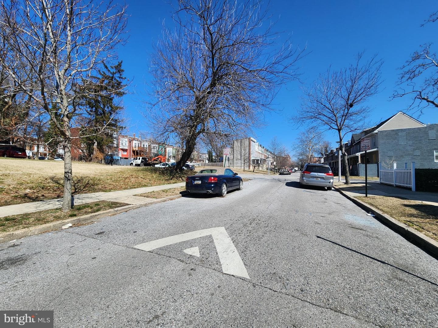 2217 Bryant Avenue photo 31
