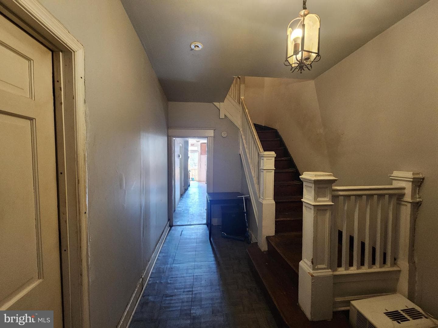 2217 Bryant Avenue photo 4