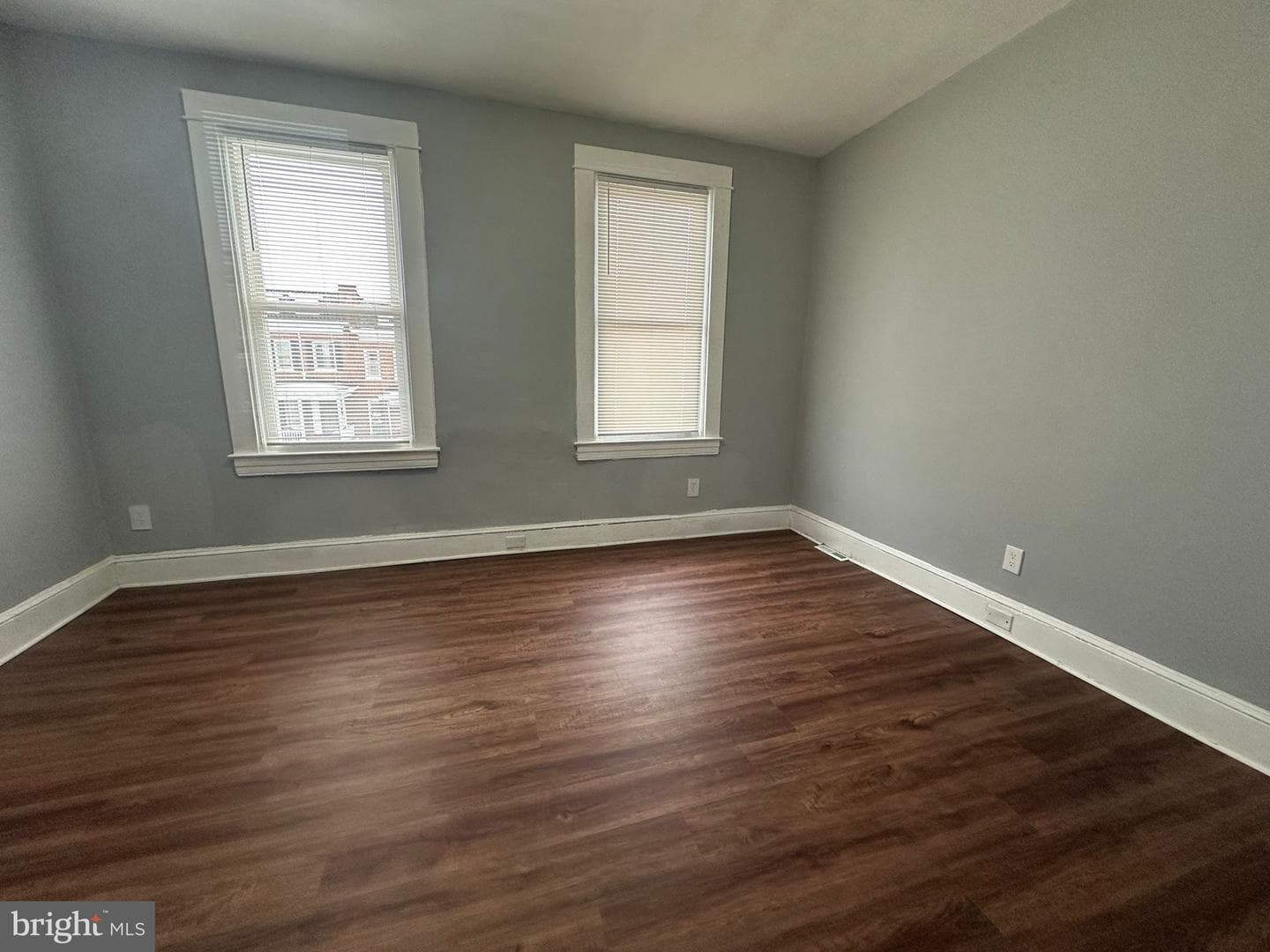 2806 Violet Avenue photo 5