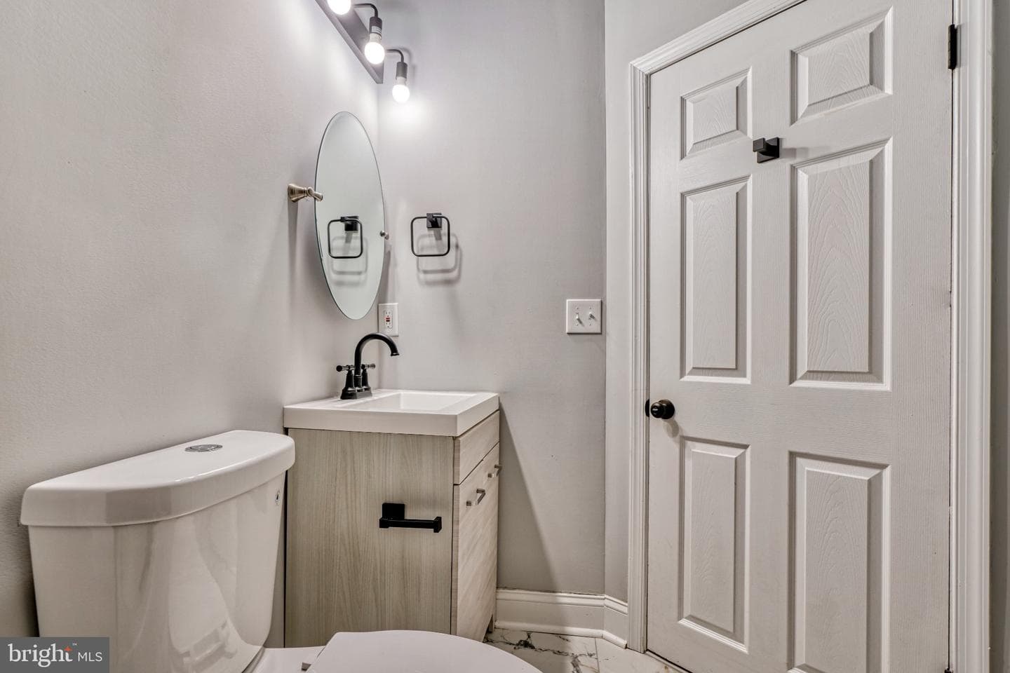 2631 Loyola Northway photo 46