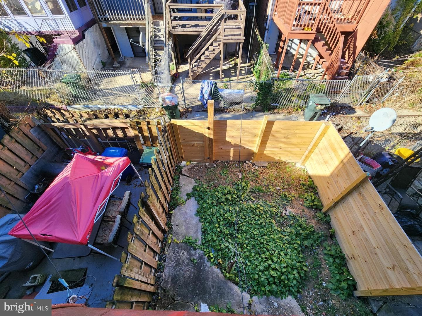2304 Avalon Avenue photo 9