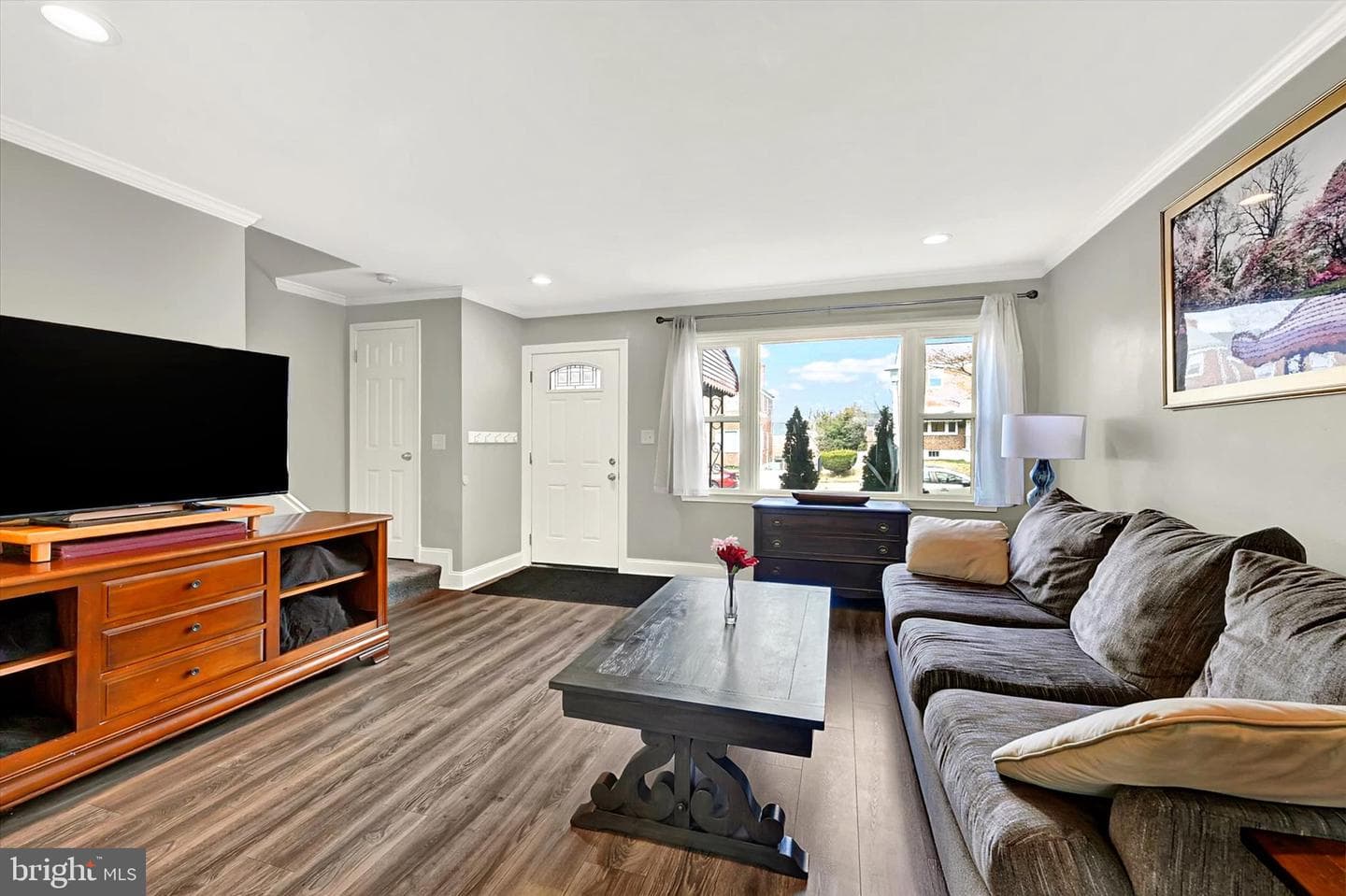 1115 Elbank Avenue photo 3