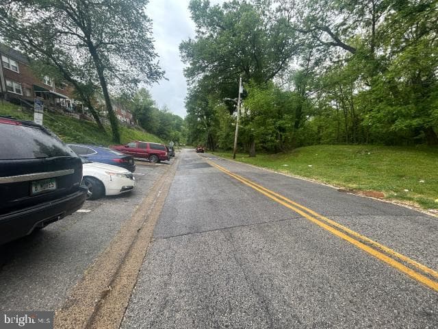 945 Ellicott Drive photo 3