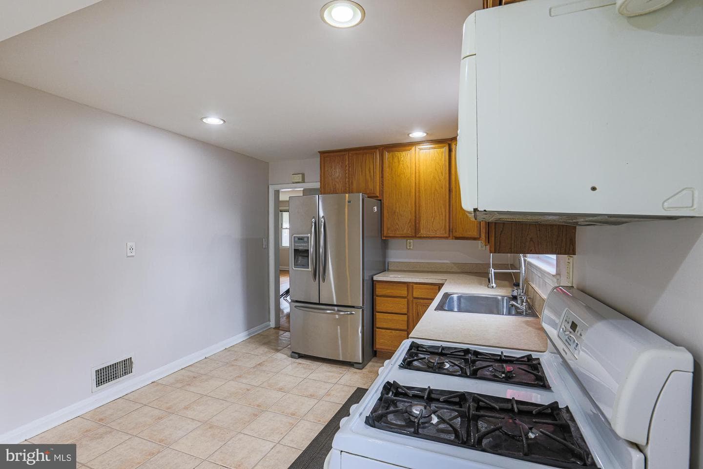 5437 Omaha Avenue photo 8