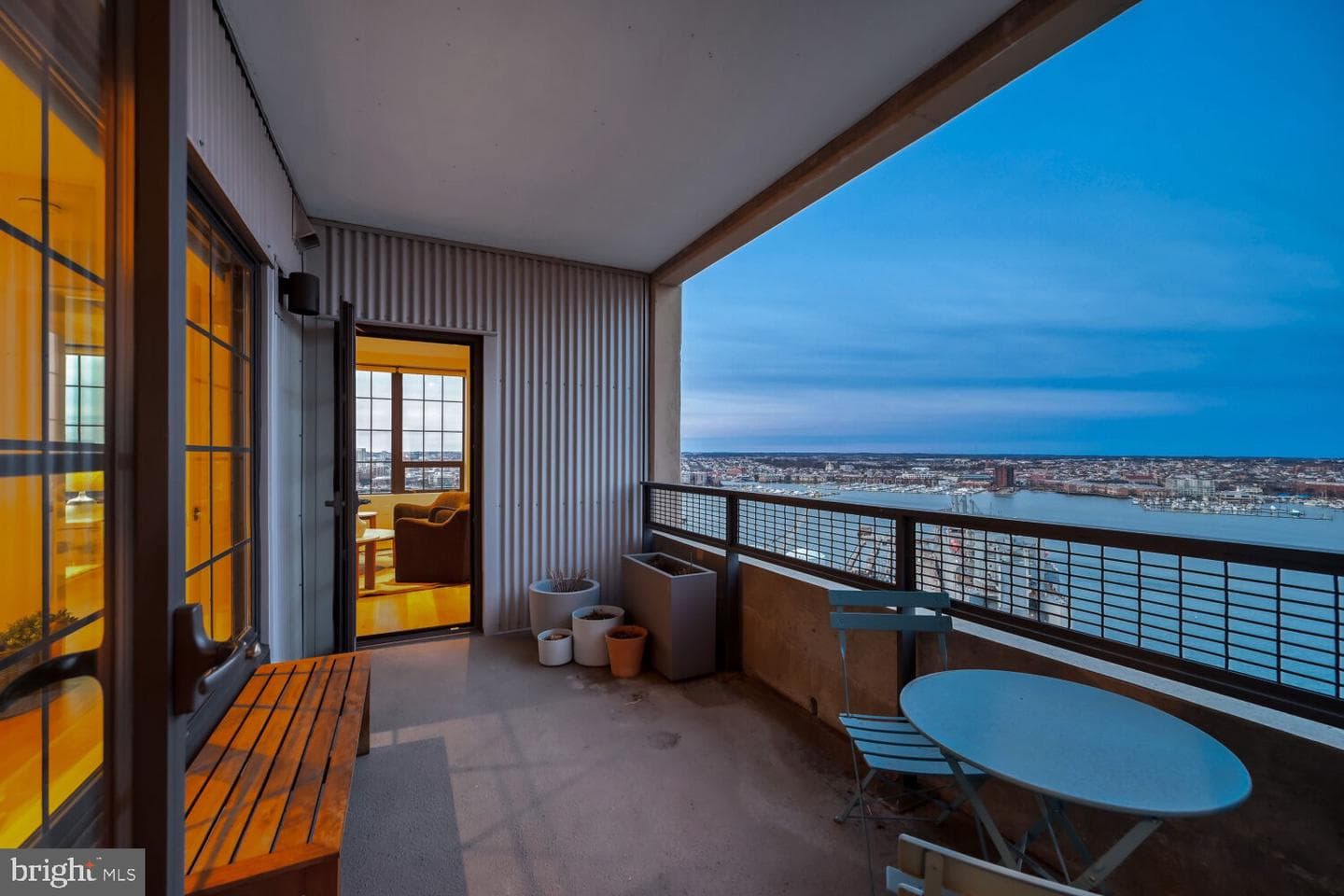 1200 Steuart Street #1811 photo 28