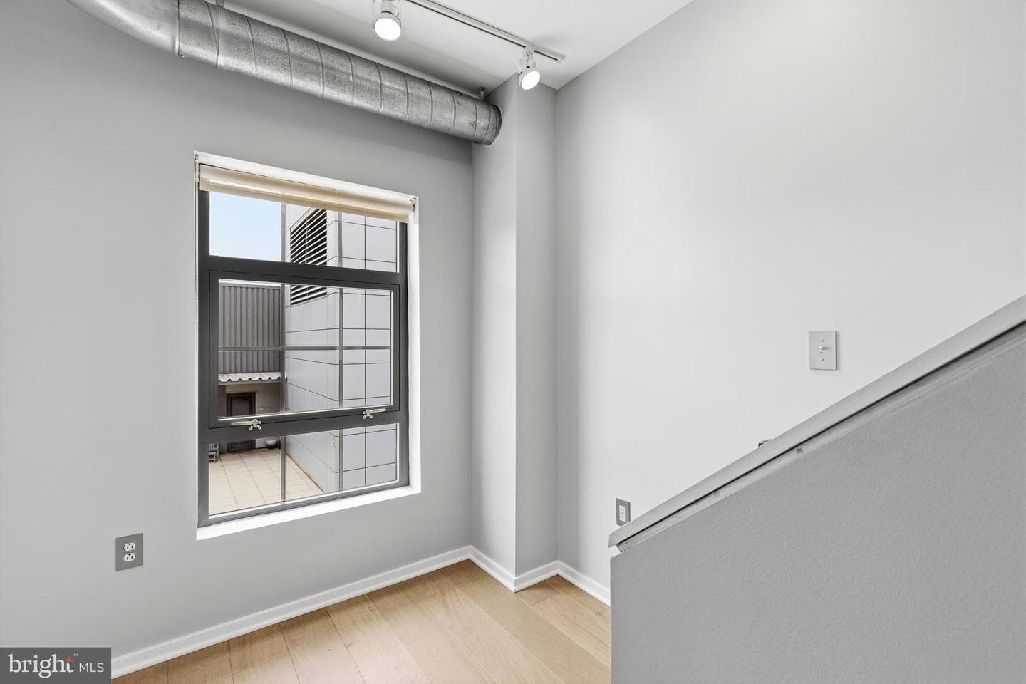 1200 Steuart Street #1035 photo 39