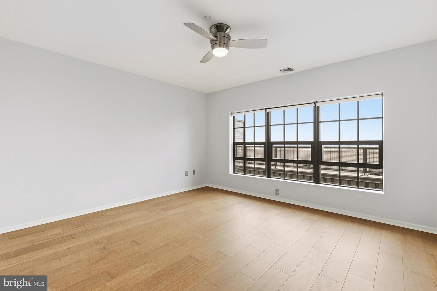 1200 Steuart Street #1035 photo 44