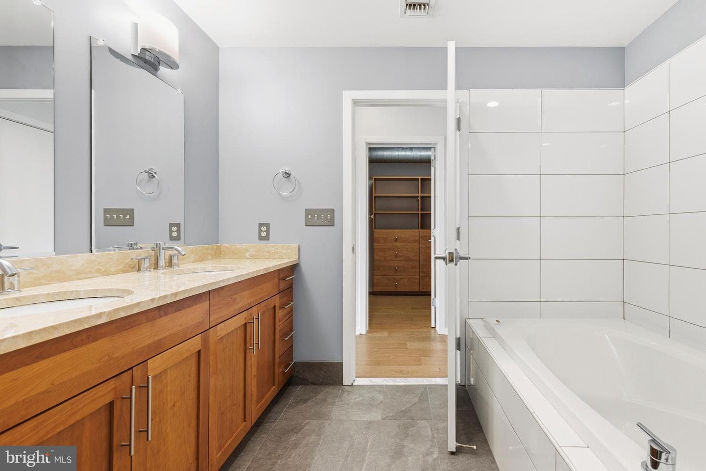 1200 Steuart Street #1035 photo 52